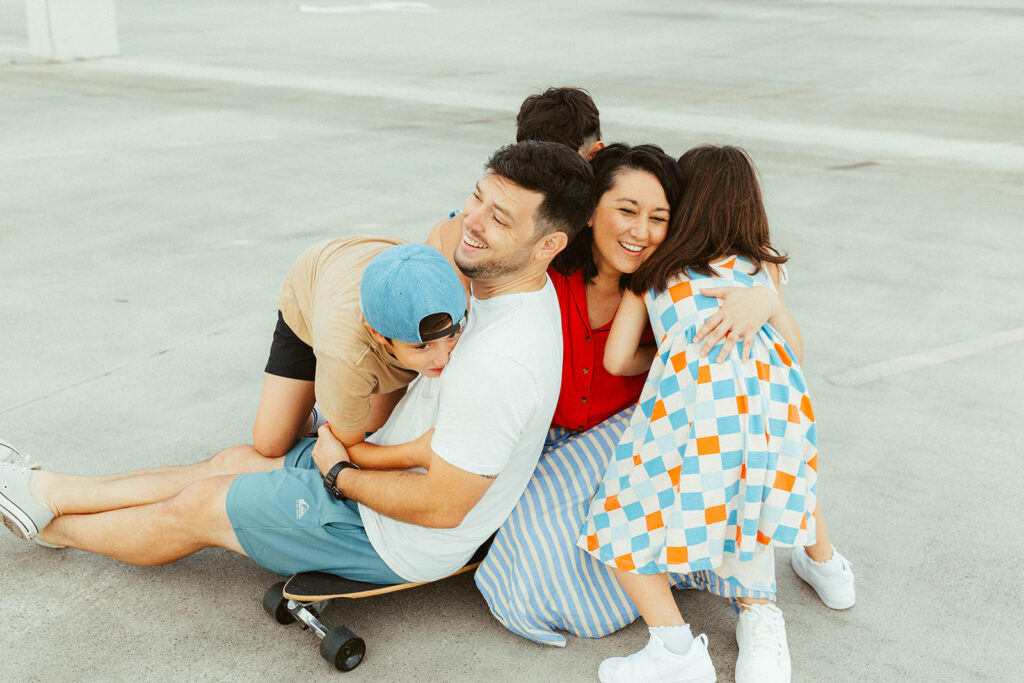 Candid and lifestyle family photos in The woodlands Texas